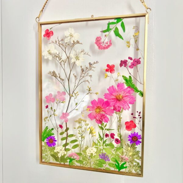 DIY pressed flower art kit: Make your own botanical art, hosting decor dried flower art in floating frame, plant wall hanging